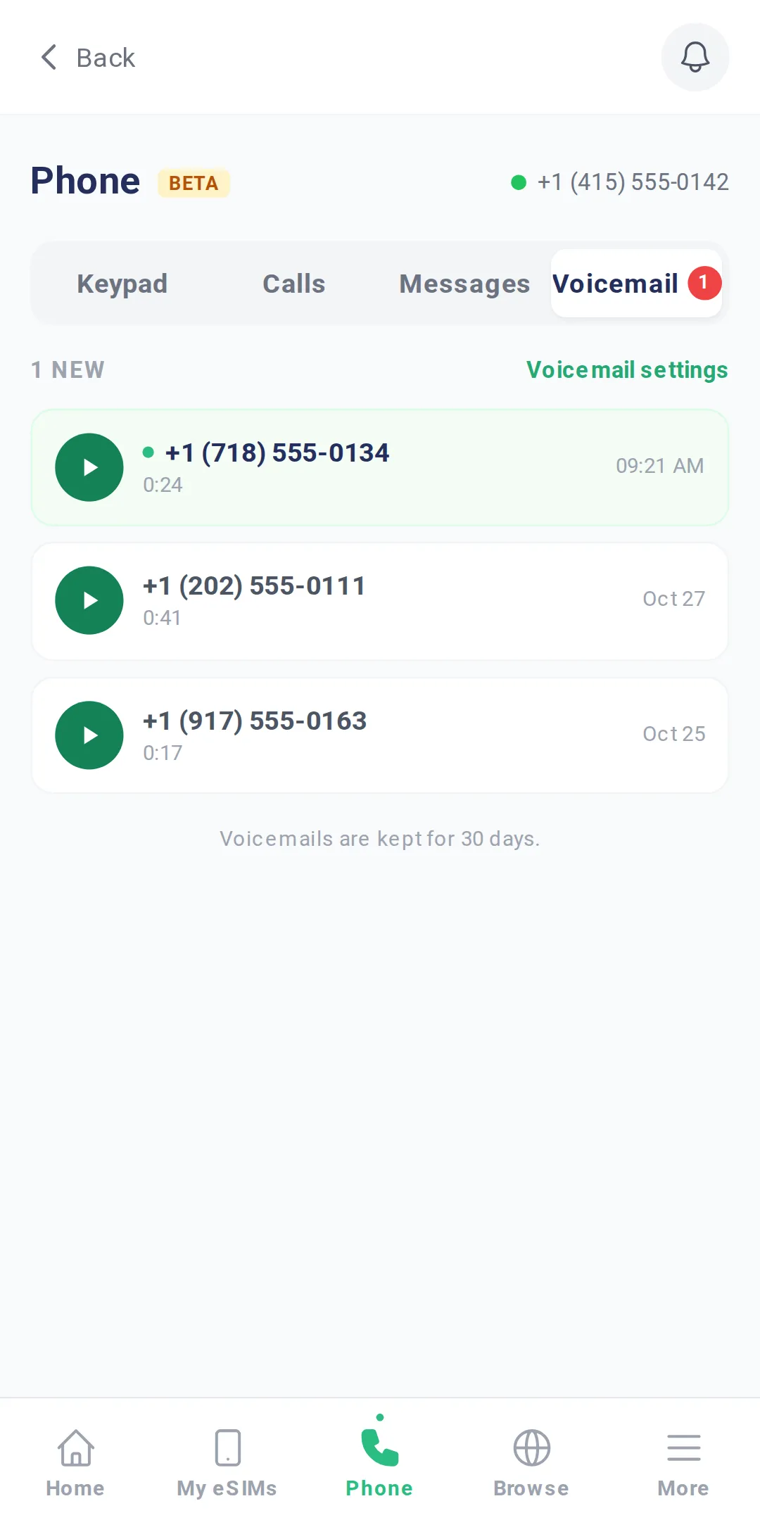 TripoSIM app voicemail list with three messages from US numbers, each with a play button; voicemails are kept for 30 days